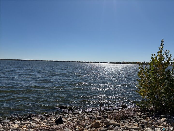 Property Photo: 316 Lakeshore Road SK S0A 1A0