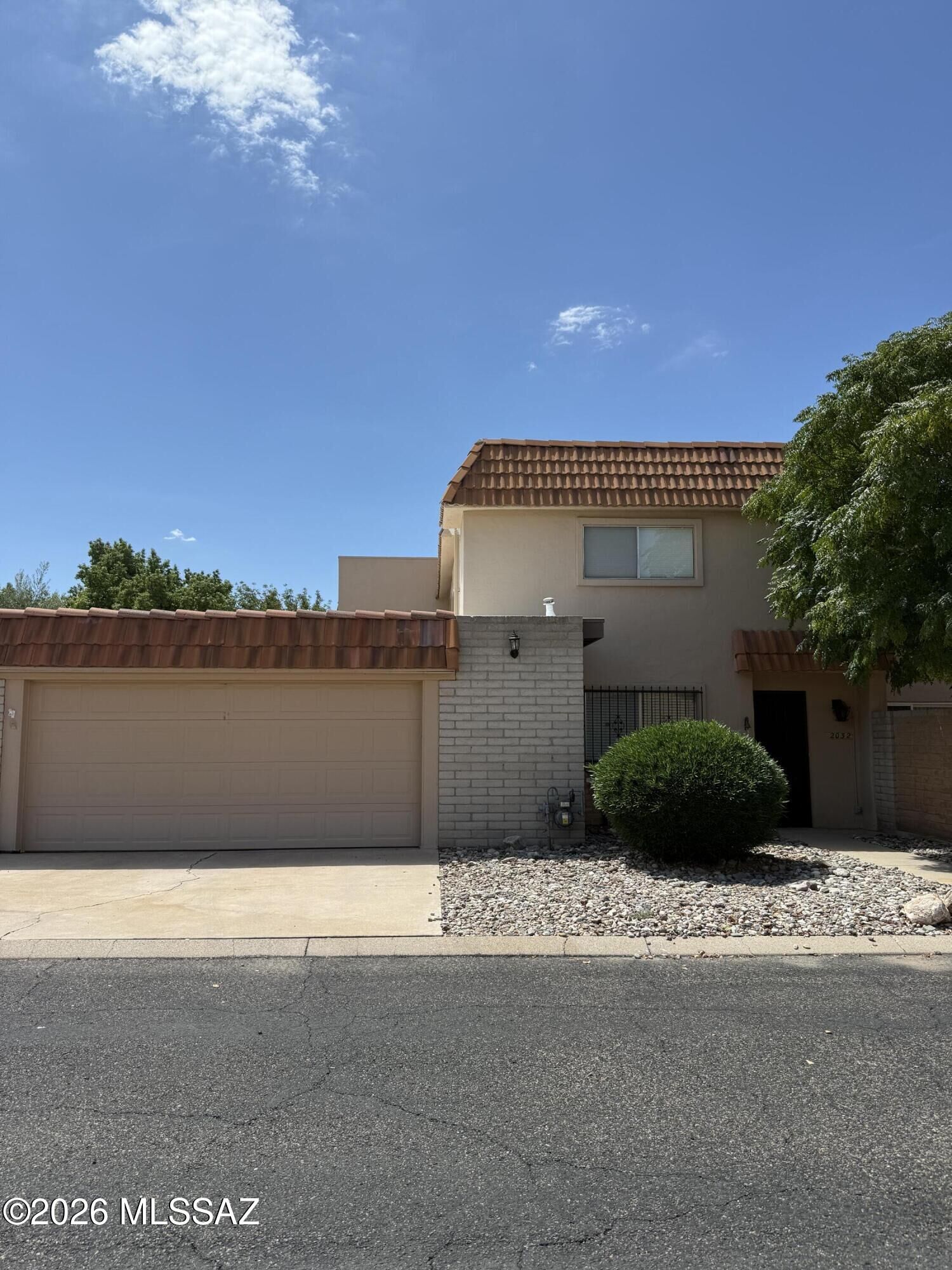 Property Photo: 2032 S Birdie Circle AZ 85710