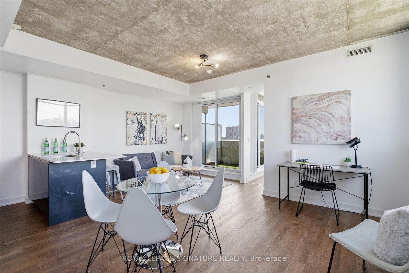 Property Photo: 20 Minowan Miikan Lane 921 ON M6J 0E5
