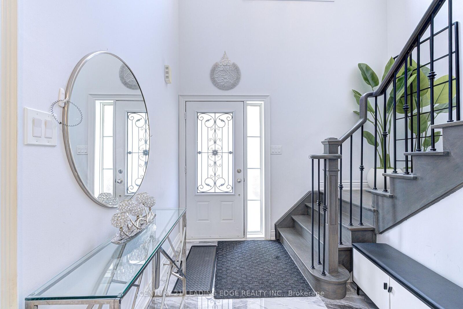 Property Photo: 5 Luce Drive ON L1Z 0K2