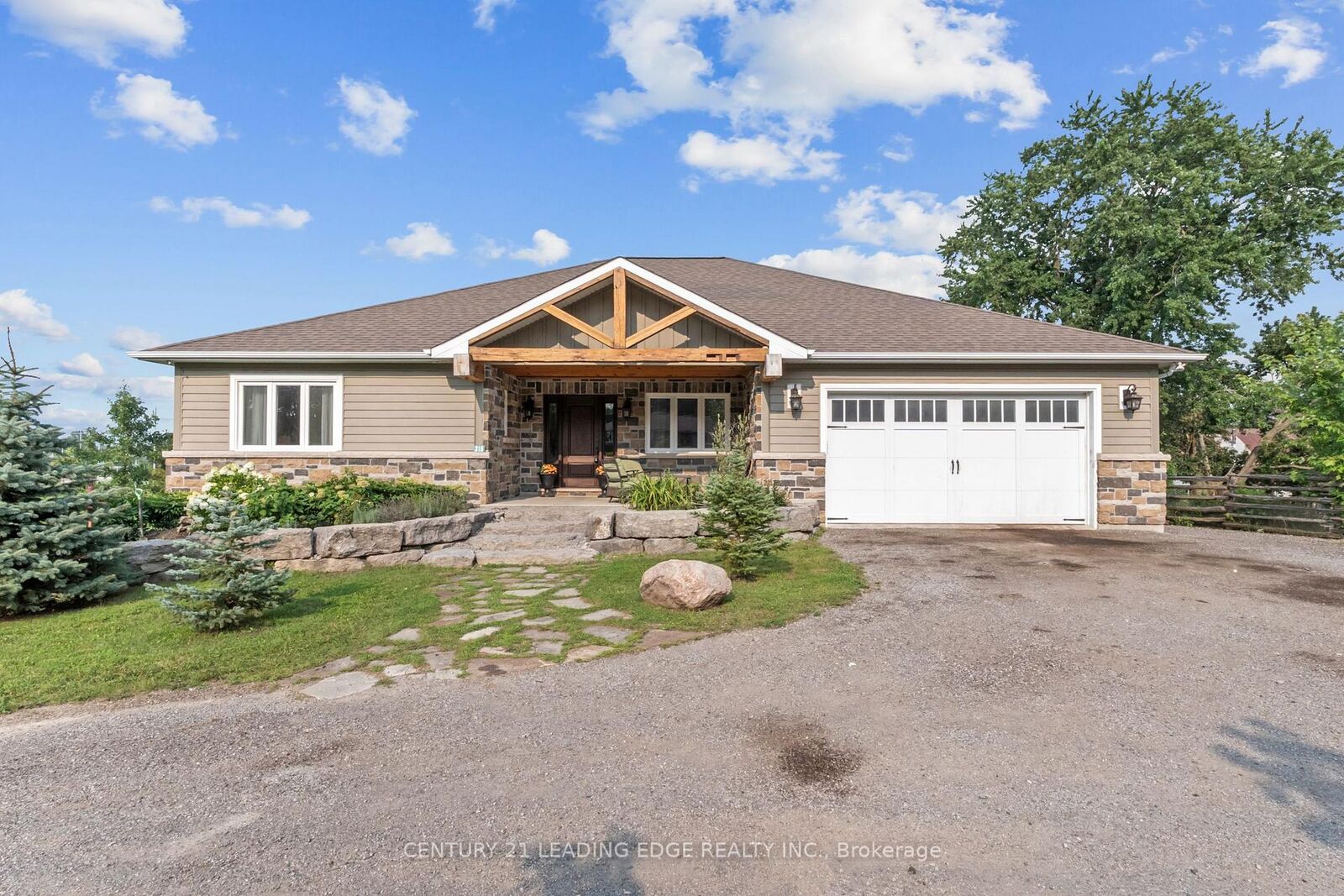 Photo de la propriété:  315 Main Street N  ON L9P 1R6 