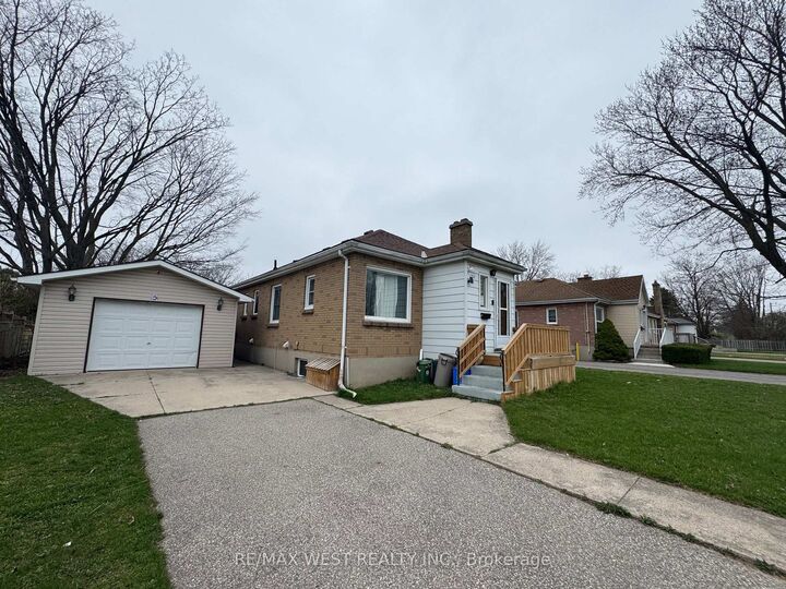 Property Photo:  1512 Rushland Avenue  ON N5V 1X5 