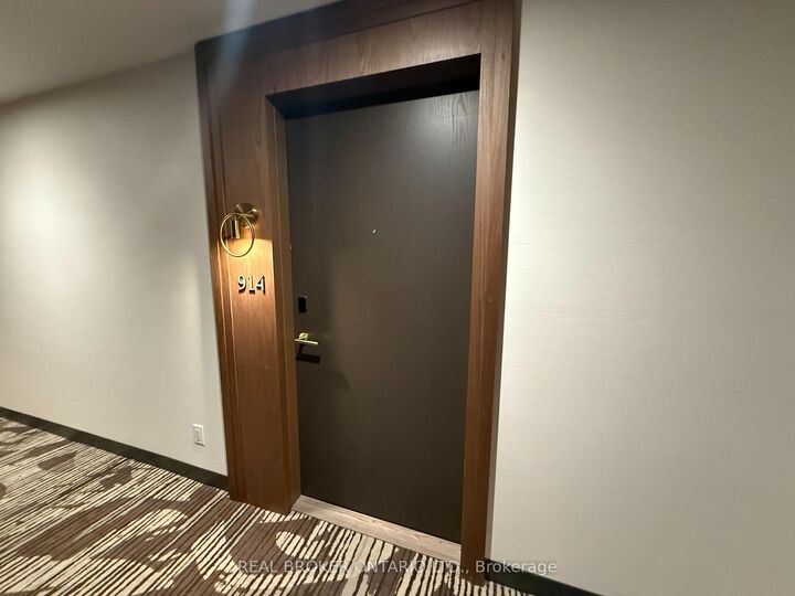 Property Photo:  625 Sheppard Avenue E 914  ON M2K 1B5 
