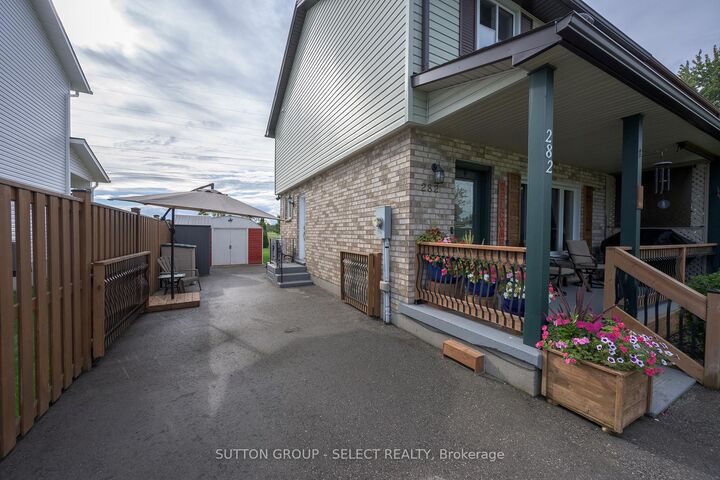 Property Photo: 282 Marsh Line ON N0L 1J0