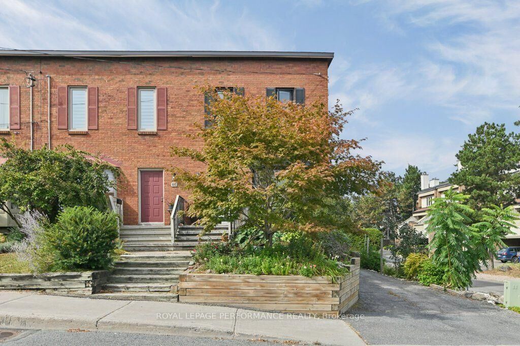 Property Photo:  117 Havelock Street  ON K1S 0A5 