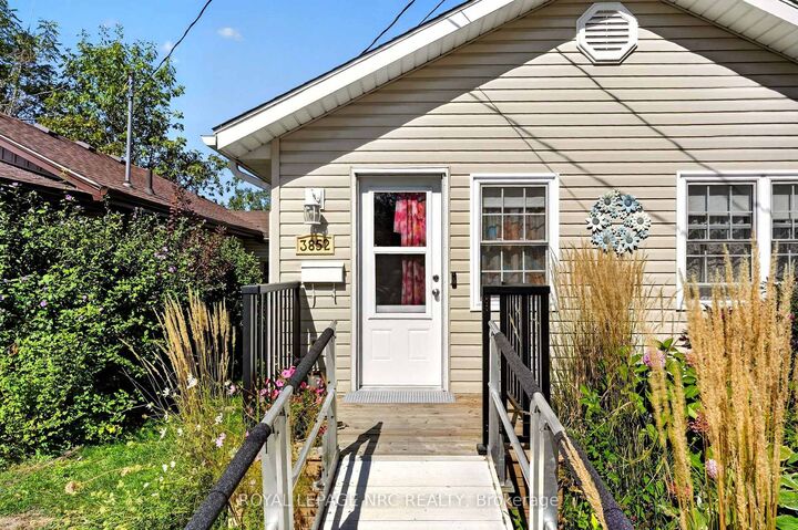 Property Photo:  3852 Mathewson Avenue  ON L0S 1B0 