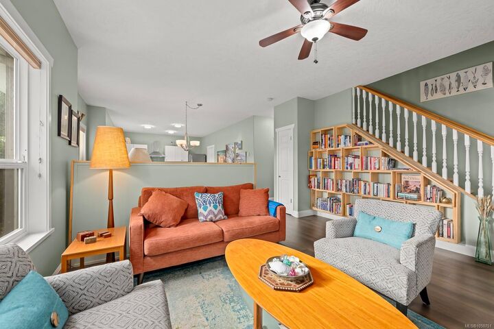 Property Photo: 531 Anderton Rd #A BC V9M 2J1