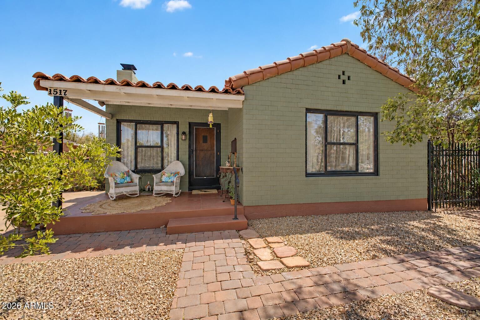 Property Photo:  1517 W Willetta Street  AZ 85007 