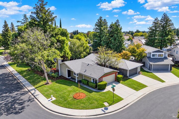 Property Photo:  100 Old Glory Lane  CA 95687 