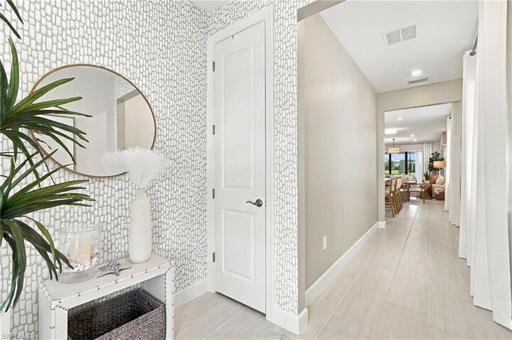 Property Photo: 1880 Sierra Ct FL 34120