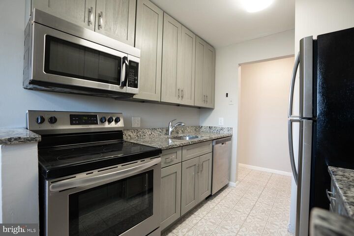 Property Photo:  6435 Richmond Highway 301  VA 22306 