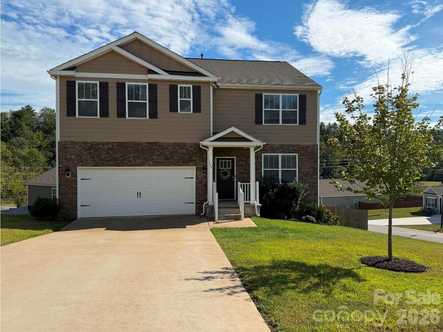Property Photo:  166 Amblers Knoll Road  NC 28787 