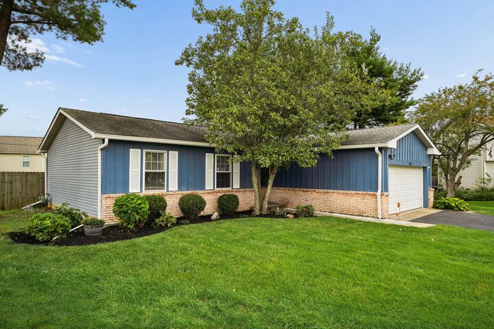 Property Photo: 231 Lorraine Boulevard OH 43147
