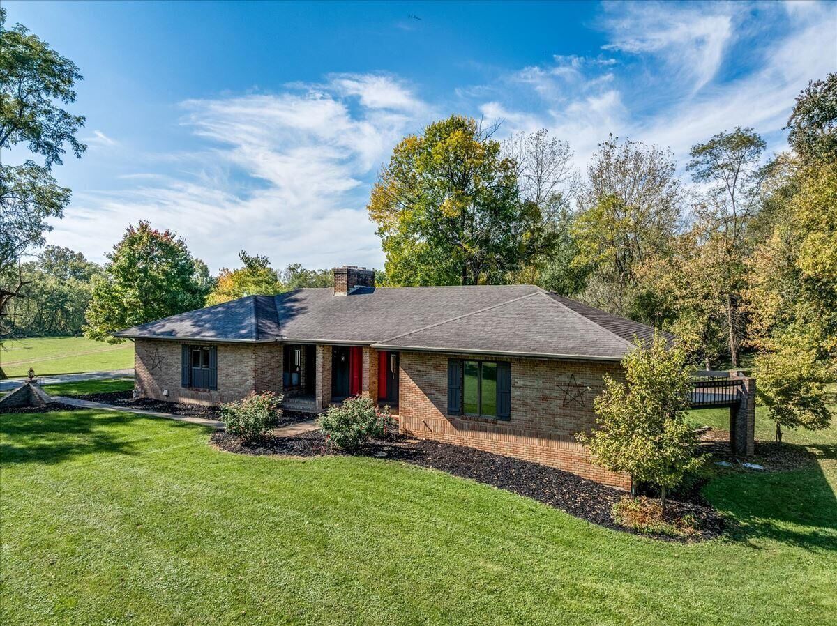 Property Photo: 15025 Lockbourne Eastern Road OH 43103