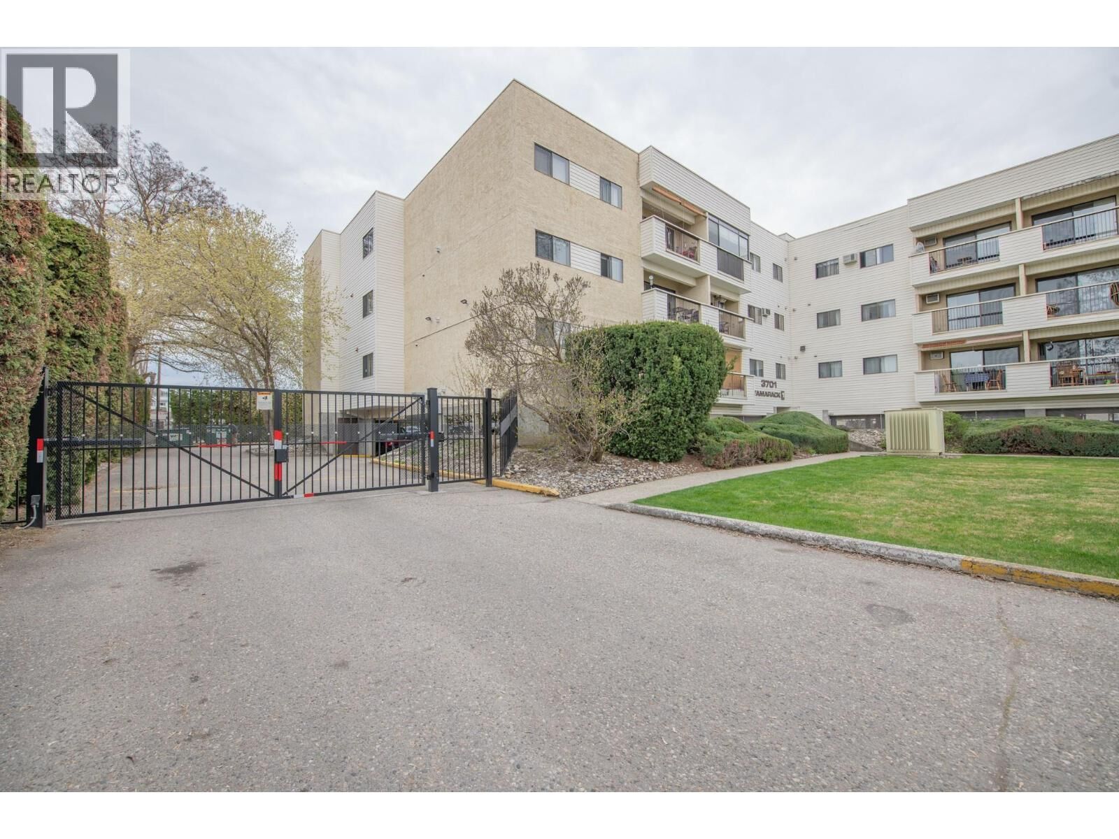 Property Photo:  3701 27 Avenue 204  BC V1T 1S5 