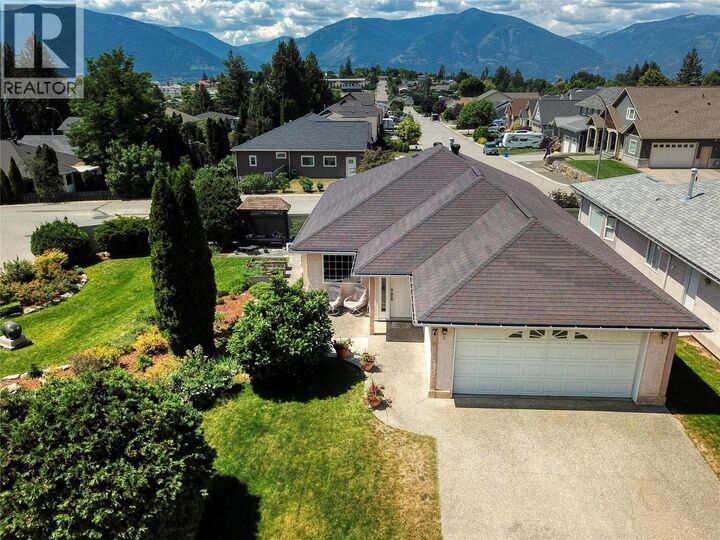 Property Photo:  420 20th  N Avenue 7  BC V0B 1G5 