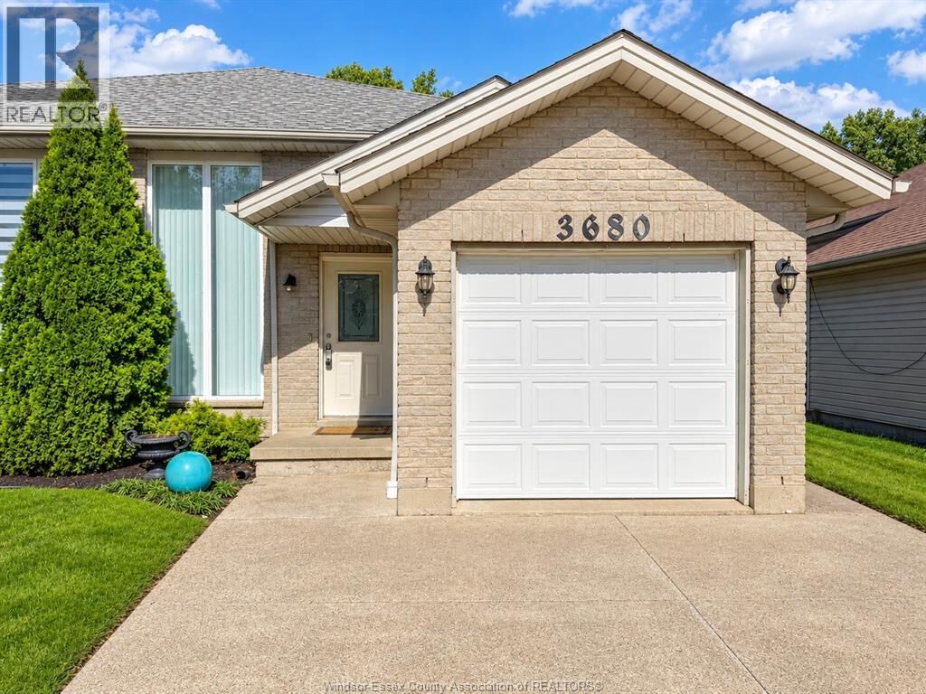 Property Photo: 3680 Holburn ON N9E 4T3