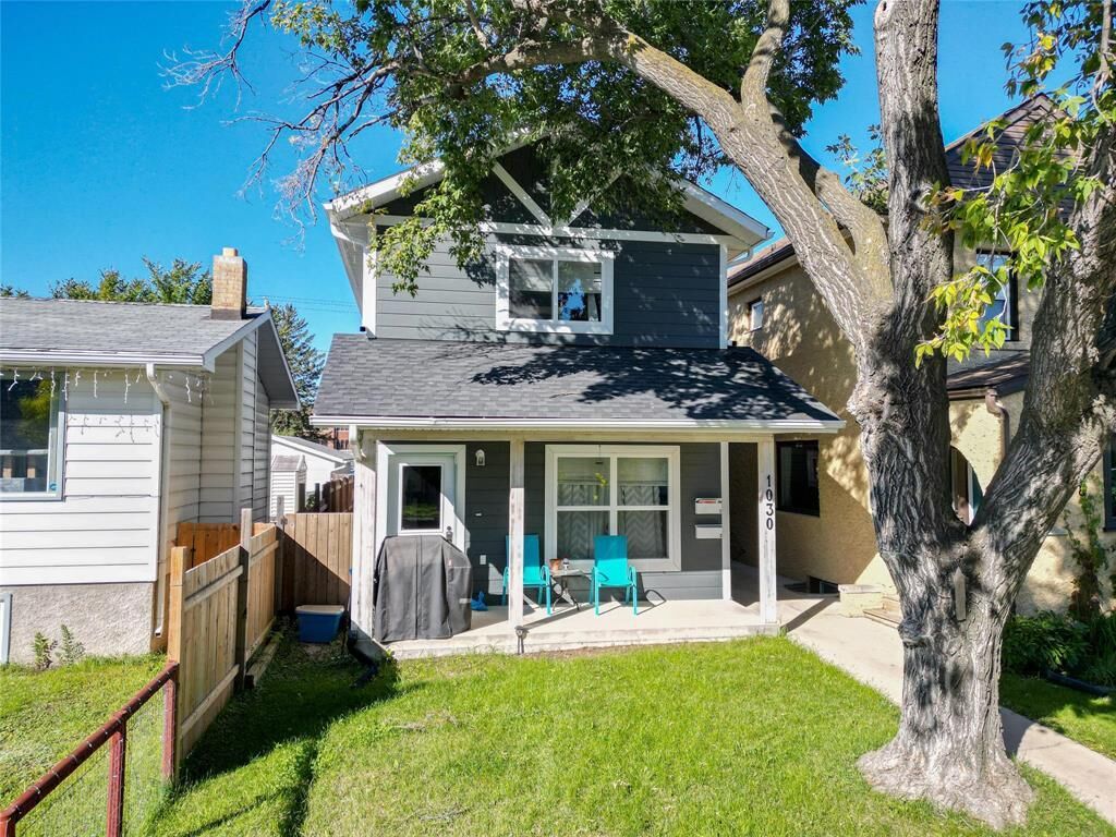 Property Photo: 1030 4th Street MB R7A 3J4