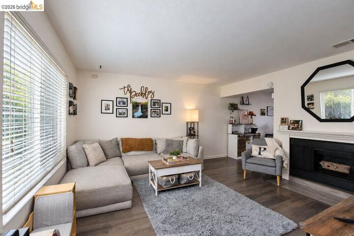 Property Photo: 1261 Pine Creek Way C CA 94520
