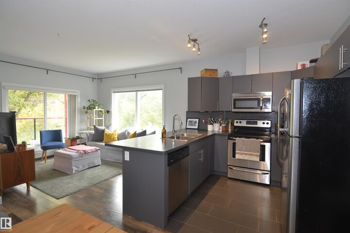 Property Photo:  10611 117 Street NW 304  AB T5H 0G6 
