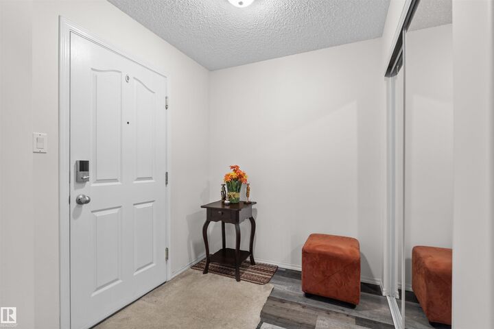 Property Photo:  10511 42 Avenue NW 101  AB T6J 7G8 