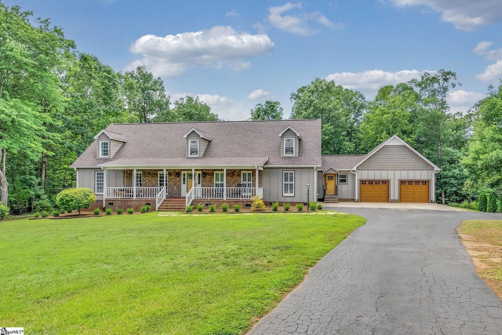 Property Photo:  140 Pilot Road  SC 29609 