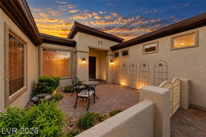 Property Photo:  2850 Kensingpark Court  NV 89052 