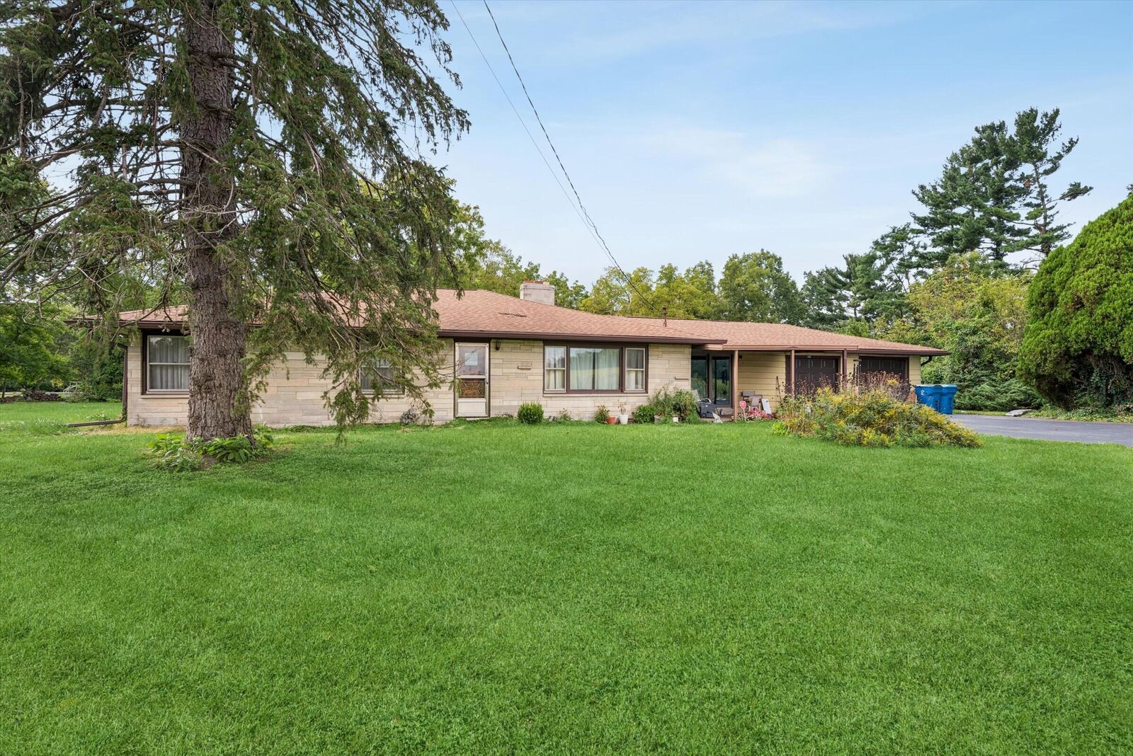 Property Photo:  180 S Mineral Springs Road  IN 46304 