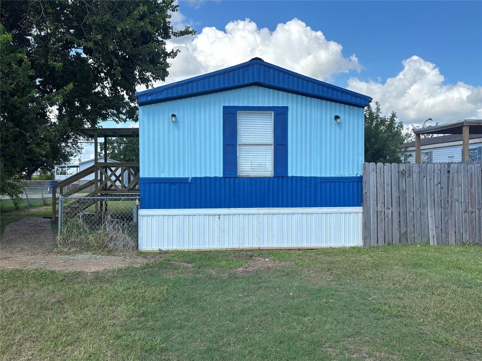 Property Photo:  2519 Oyster Creek Bend  TX 77541 