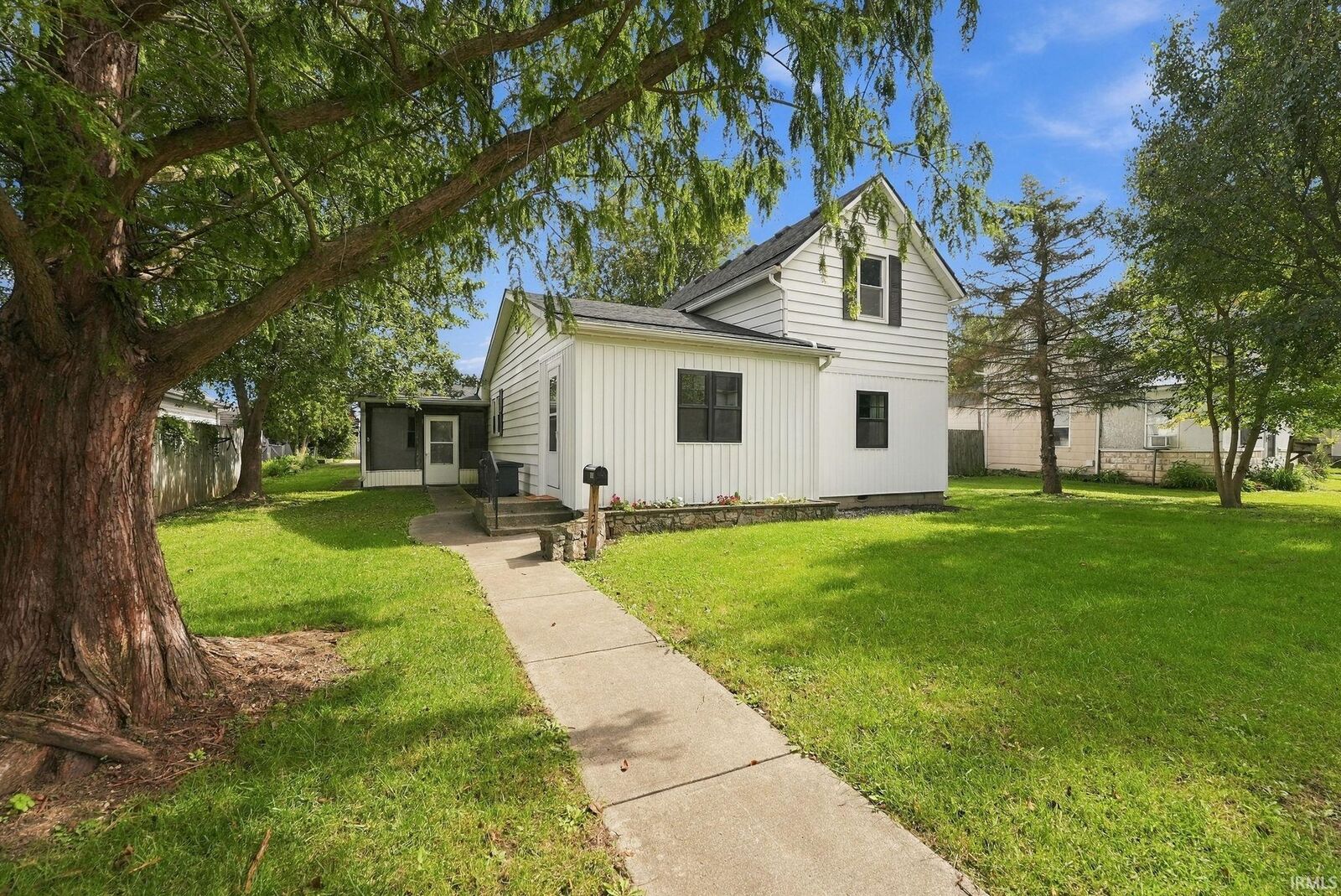 Property Photo: 127 S 9th Street IN 46733