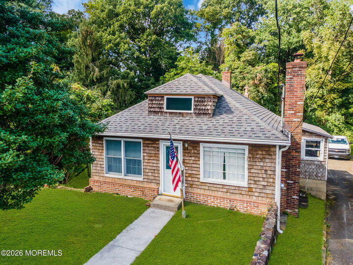 Property Photo:  148 Chapel Hill Road  NJ 07701 