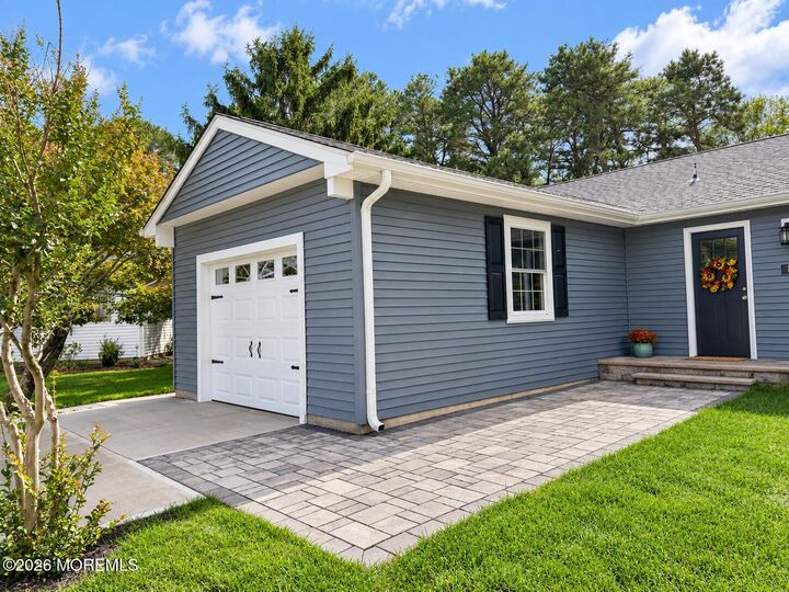 Property Photo:  57 Santiago Court  NJ 08757 