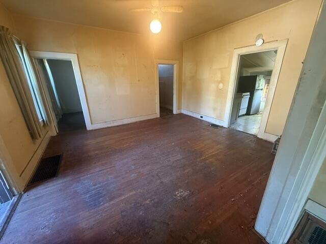 Property Photo:  221 Winter Avenue  MI 49307 