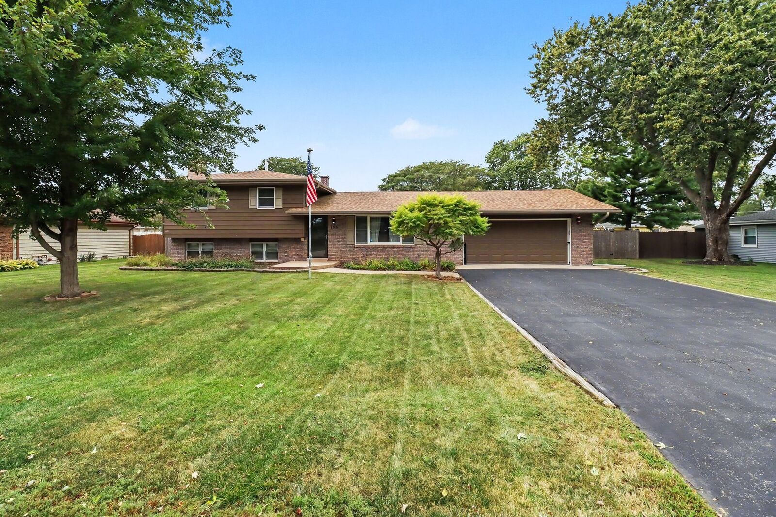 Property Photo:  155 Kay Street  IL 60442 