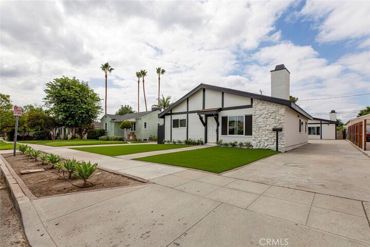 Property Photo: 821 N Maple A CA 91505
