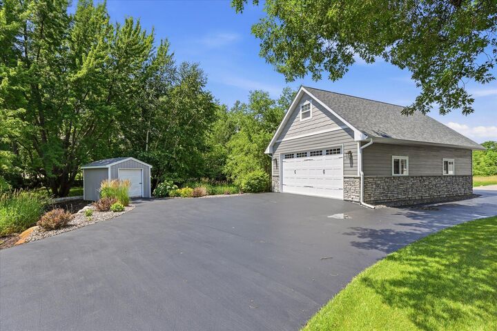 Property Photo:  17424 Staples Street NE  MN 55304 