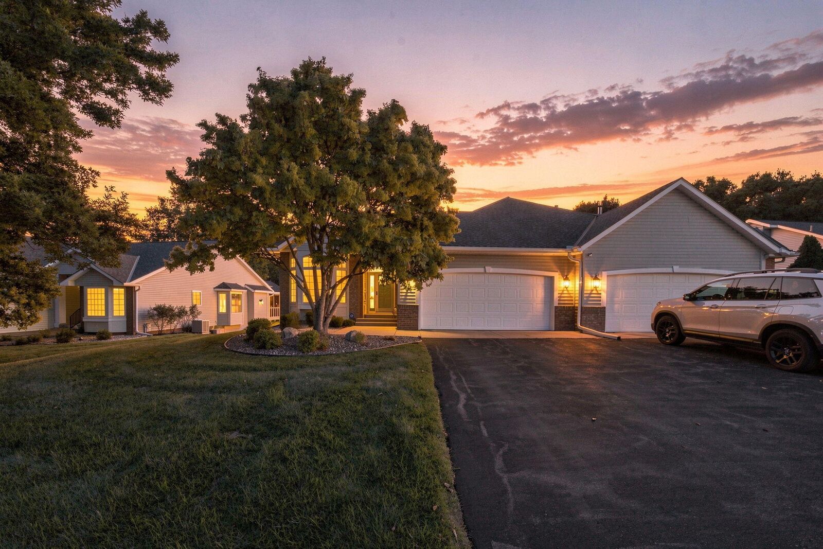 Property Photo: 239 Wildflower Court MN 55127