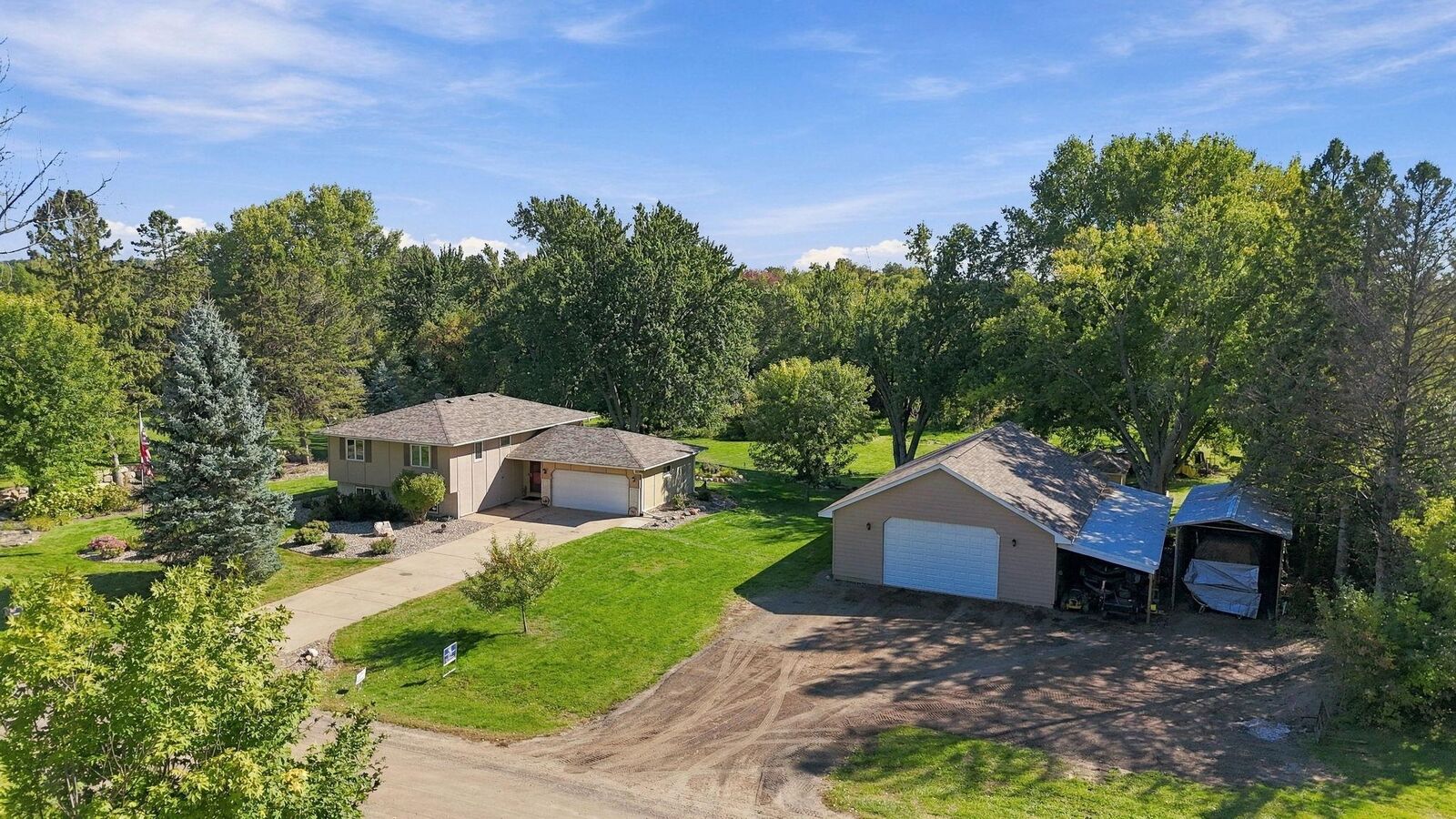 Property Photo:  20290 Enfield Court N  MN 55025 