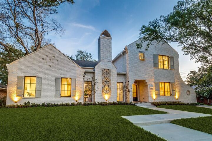 Property Photo:  6910 Wabash Circle  TX 75214 