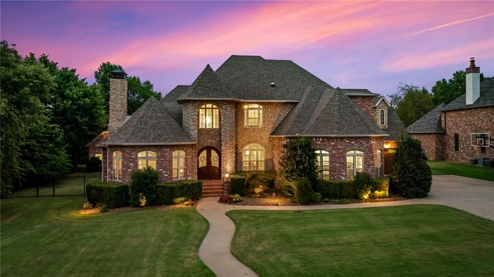 Property Photo:  17 Nottingham Lane  AR 72758 