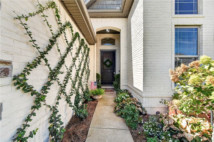 Property Photo:  800 Valley Lane  AR 72762 