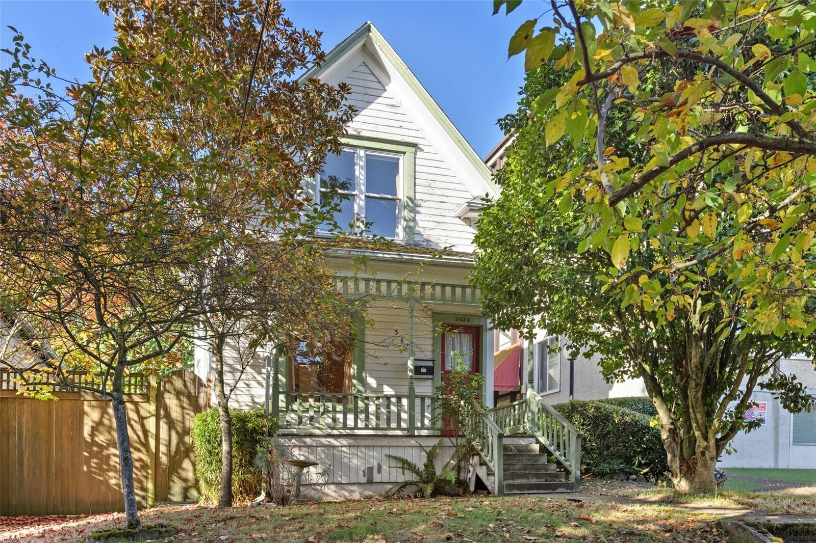 Property Photo:  3633  Whitman Avenue N  WA 98103 