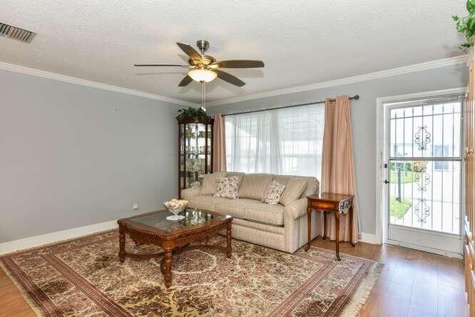 Property Photo: 116 SW 10th Court FL 33426