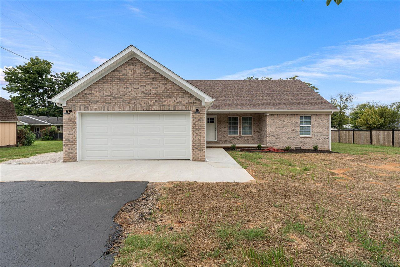 Property Photo:  111 Witherspoon Street  KY 42171 
