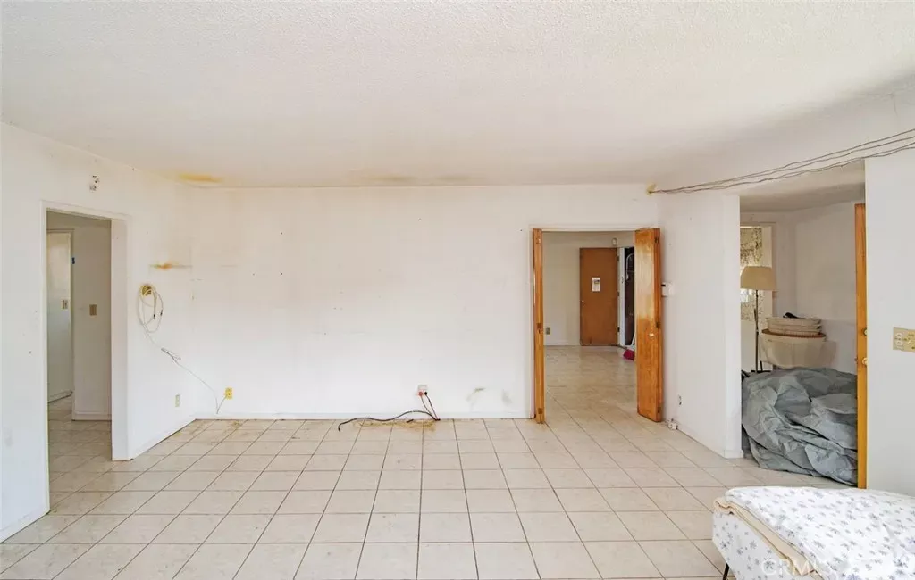 Property Photo:  4427 W 166th Street  CA 90260 