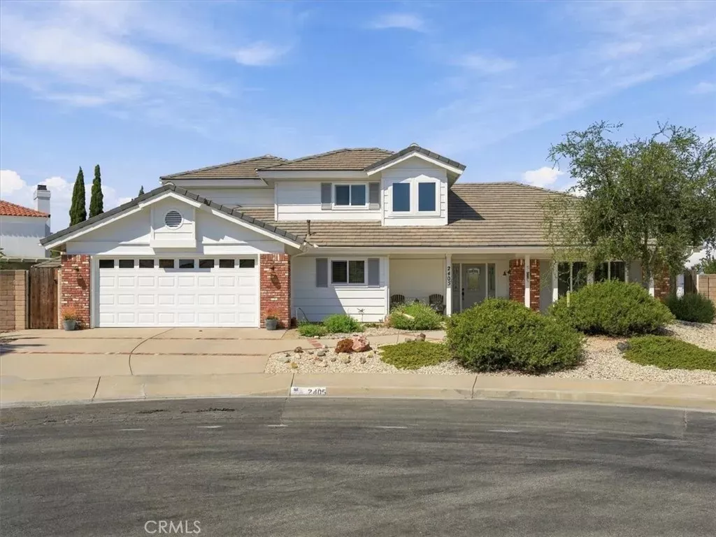 Property Photo: 2405 Nicklaus CA 93455