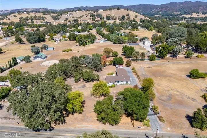 Property Photo: 14435 San Antonio Road CA 93422