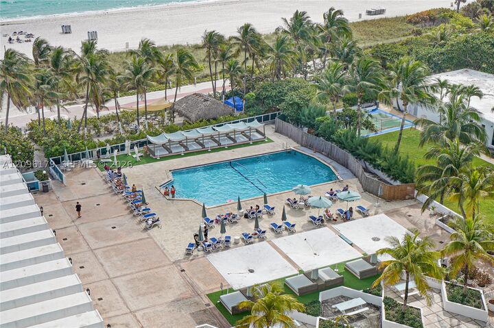Property Photo:  5101 Collins Ave 14C  FL 33140 