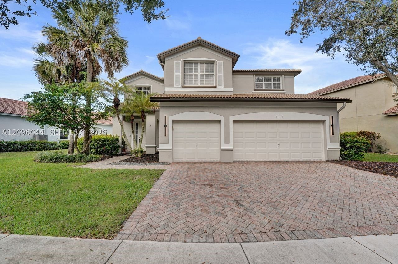 Property Photo: 4207 W Whitewater Ave 4207 FL 33332