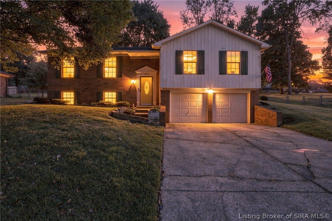 Property Photo:  6507 Brad Court  IN 47119 